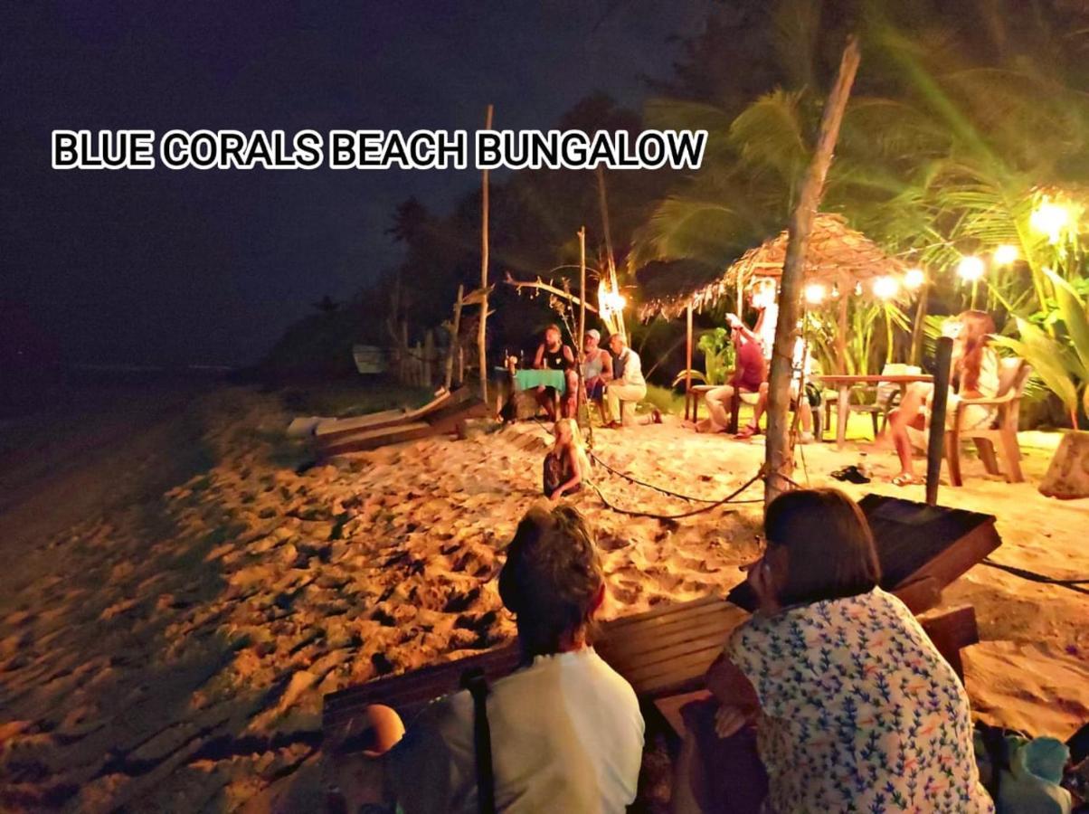 Blue Corals Beach Bungalow Matara Esterno foto